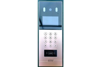 Produktionslinie 71 Display installieren Displayständer verriegeln