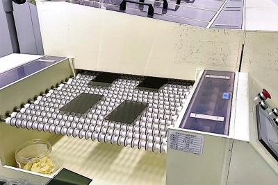 Produktionslinie 4 LCD-Reinigung